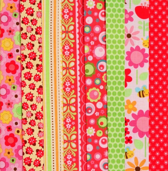 Stoffpaket Patchworkstoff Baumwollstoff Käfer Blumen 8 Stoffe