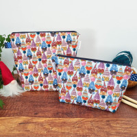 Vorschau: Patchworkstoff Wichtel Love you Gnome Strickmützen blau Vorschau: Patchworkstoff Wichtel Love you Gnome Strickmützen blau