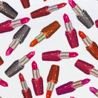 Baumwollstoff Lippenstifte Kussmund Dekostoff weiß Baumwollstoff Lippenstifte Kussmund Dekostoff weiß